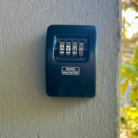 Akram V - Fuer Erholsame Ferien