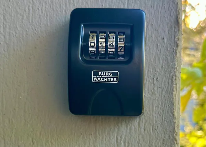 Akram V - Fuer Erholsame Ferien